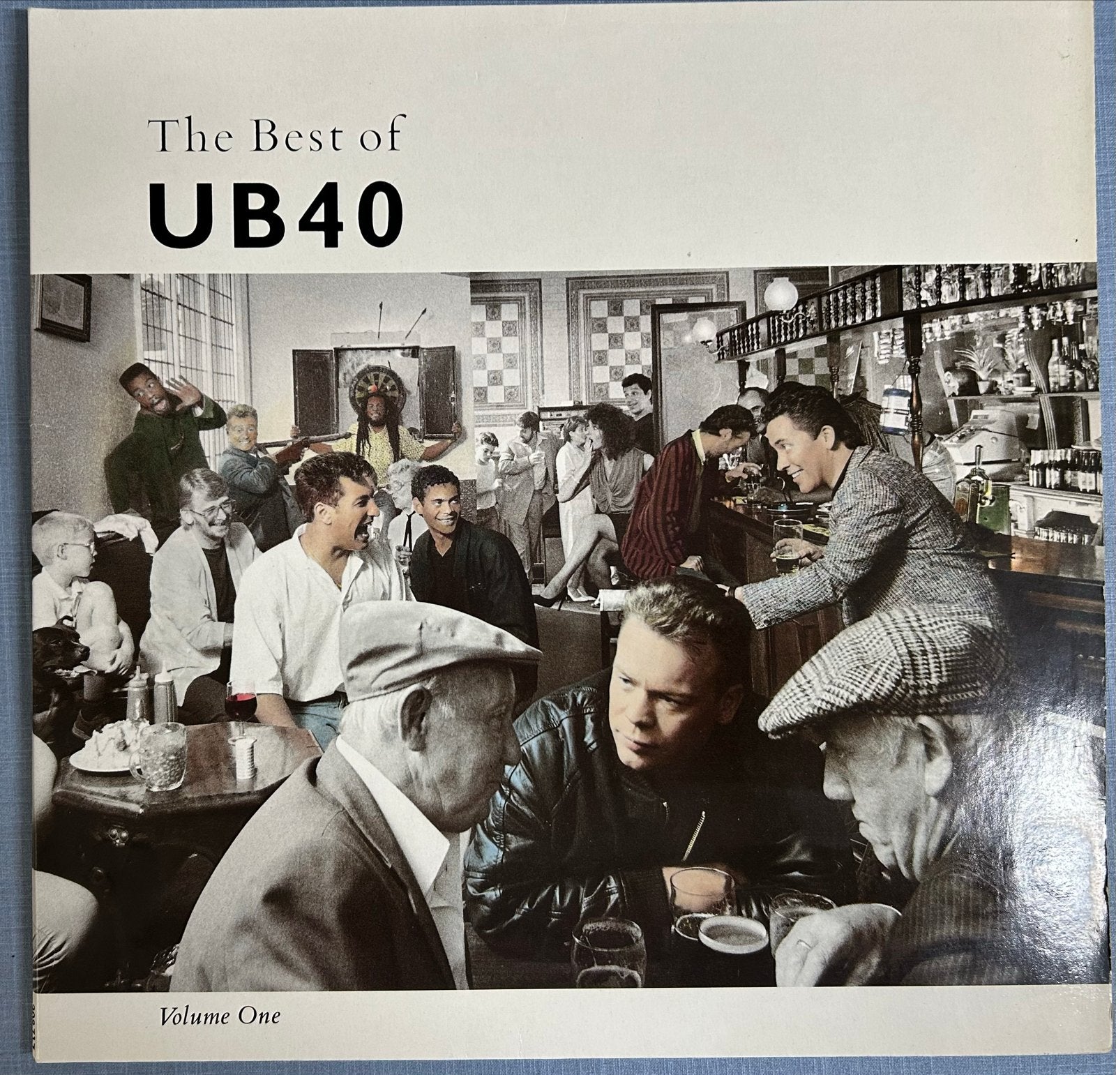 UB40 The Best Of UB40 Volume One LP vinyl Pop, Reggae elpee, LP, Pop, Ophalen of Verzenden, Zo goed als nieuw