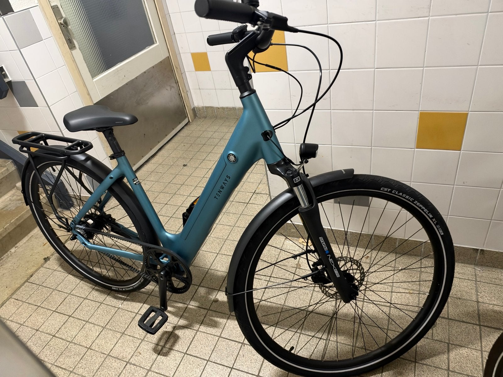 Tenways elektrische fiets - Zo goed als nieuw, Zo goed als nieuw, 51 tot 55 cm, 50 km per accu of meer, Ophalen
