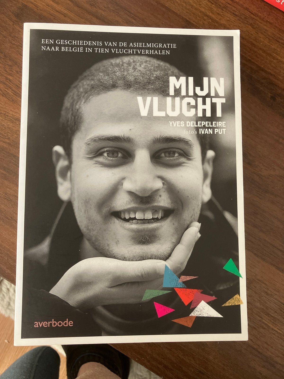 Mijn Vlucht: Asielmigratie naar België - Yves Delepeleire, Ophalen of Verzenden, Zo goed als nieuw, België