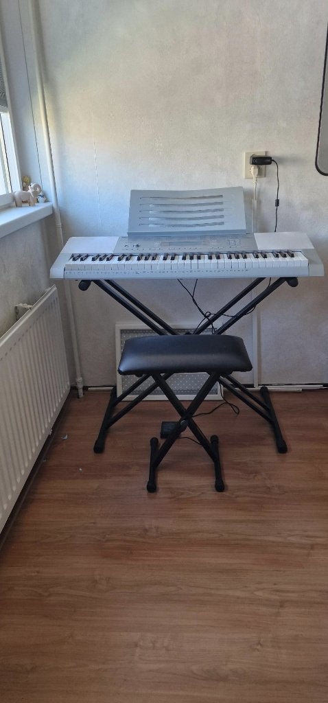 Keyboard Casio LK-280 met standaard en krukje - z.g.a.n., Ophalen, Casio, 61 toetsen, Zo goed als nieuw