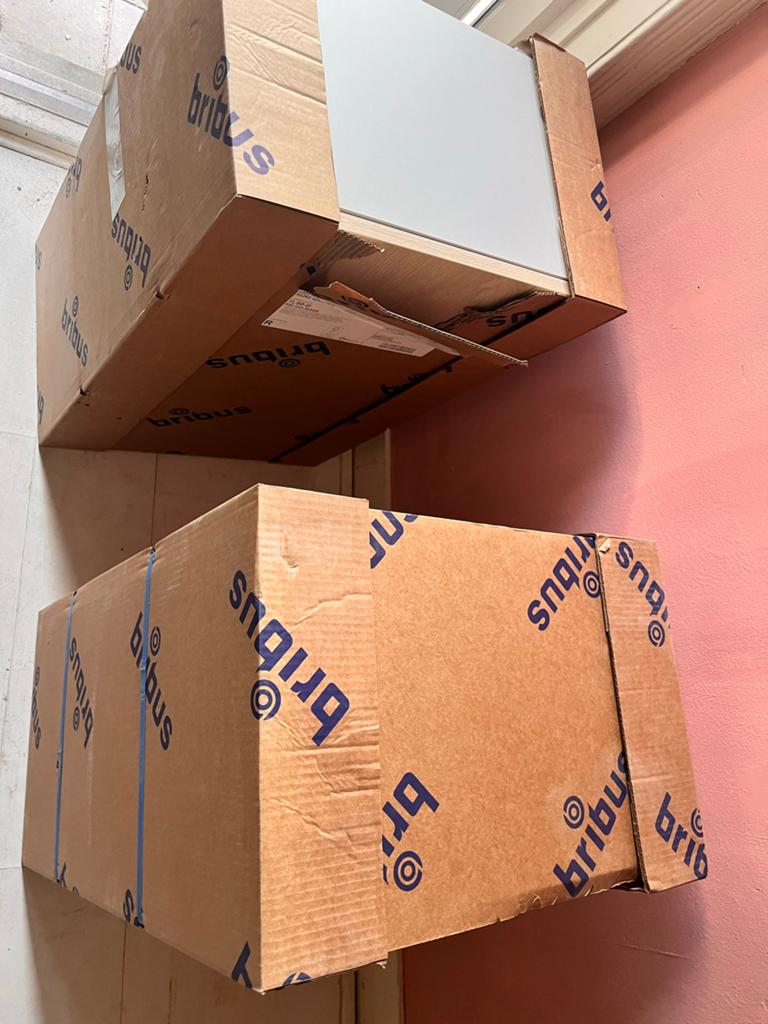 2 nieuwe Bribus keukenkastjes voor aan muur, Ophalen, Nieuw, 50 tot 100 cm, Minder dan 100 cm