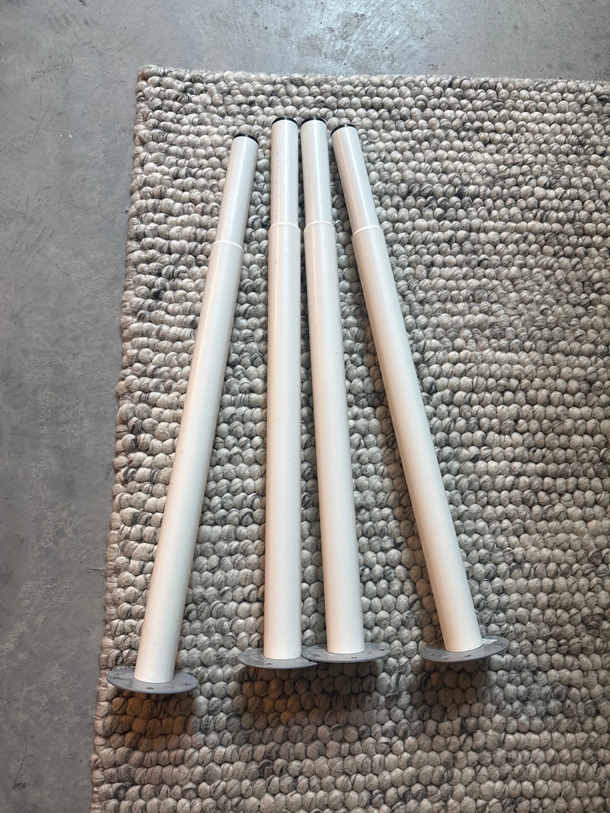 IKEA OLOV verstelbare tafelpoten wit – 4 stuks nette staat, Ophalen, Tafelpoot, Minder dan 50 cm, Gebruikt