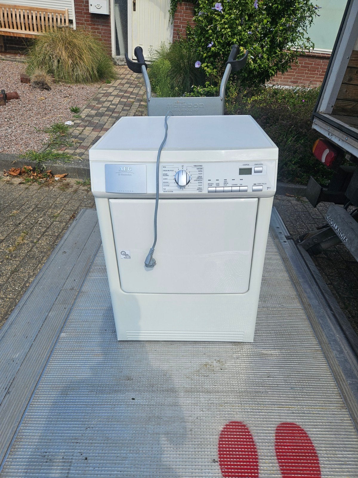 AEG Lavatherm 57700 condensdroger, 6 tot 8 kg, Gebruikt, Ophalen of Verzenden, Voorlader
