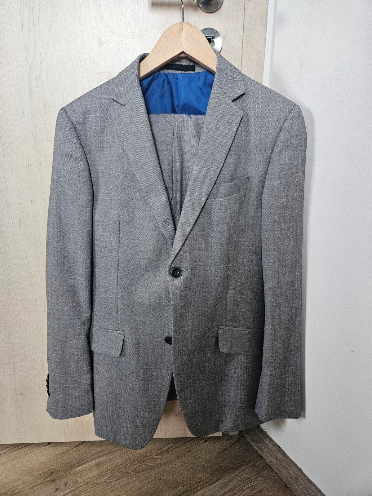 Antraciet pak, maat S, Kleding | Heren, LIV Collection, Ophalen of Verzenden, Zo goed als nieuw, Grijs