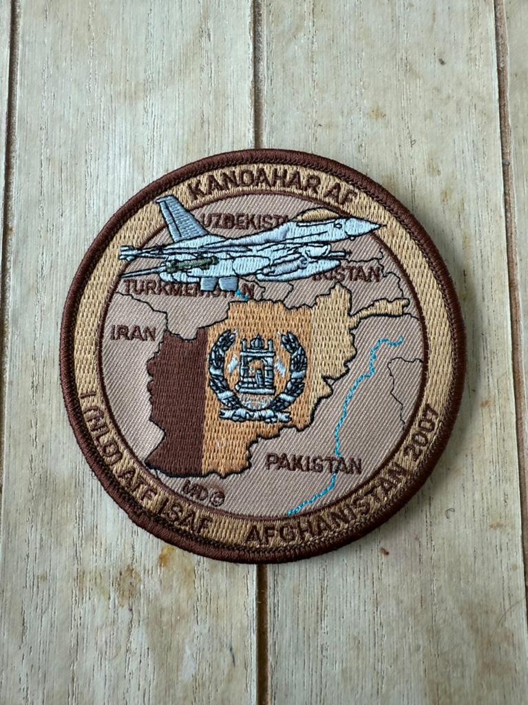 F-16 PATCH KLU RNLAF ISAF AFGHANISTAN, Verzamelen, Verzenden, Zo goed als nieuw, Patch, Badge of Embleem