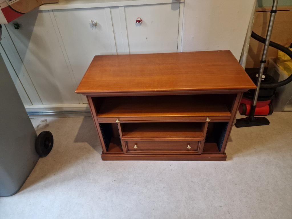 Stereo kast met lade en CD/DVD opbergruimte, Gebruikt, Klassiek, Minder dan 100 cm, 25 tot 50 cm