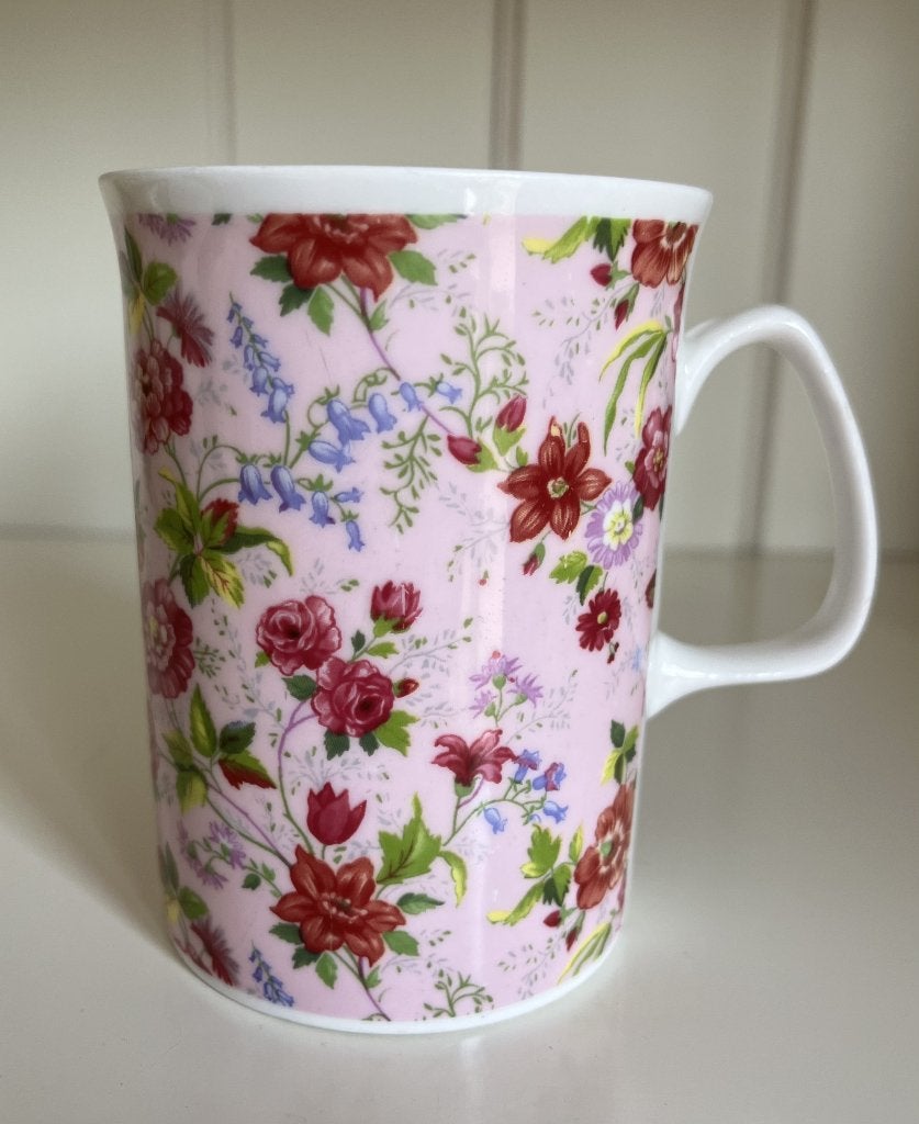 Roze mok / beker met bloemen van porselein, Rose of England, Overige merken, Zo goed als nieuw, Overige stijlen, Porselein