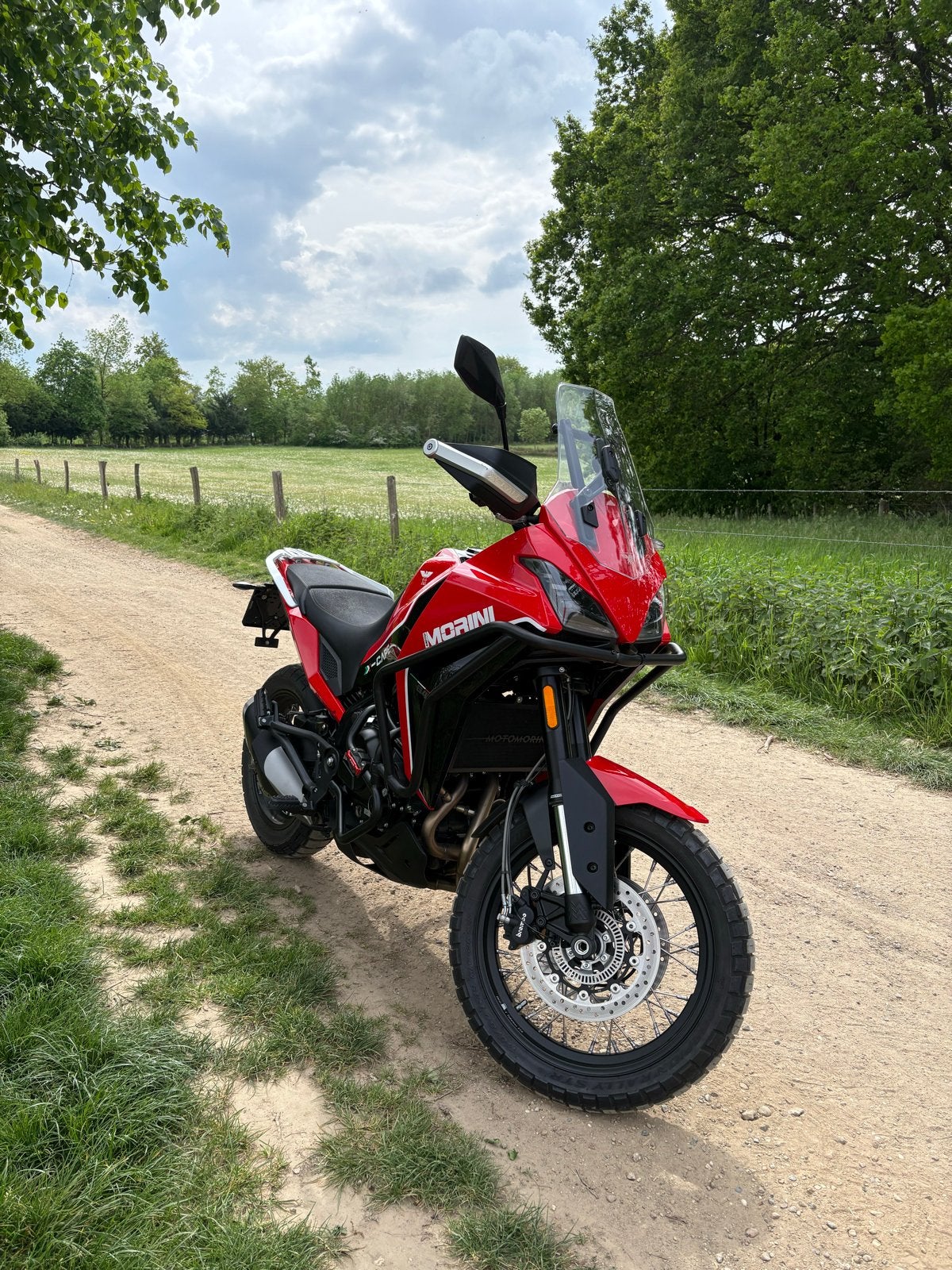 Moto Morini X Cape A2| Dealer begrensd| 6100 km|Nieuwstaat, Motoren, Motoren | Overige merken, Particulier, Overig, meer dan 35 kW