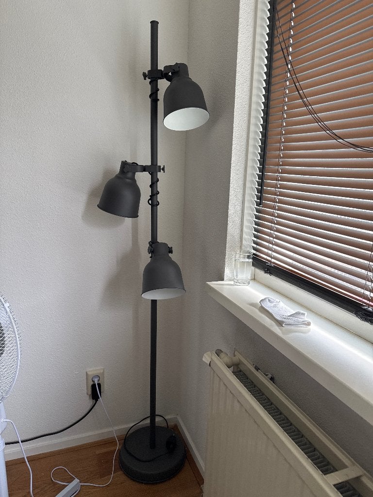 Staande lamp IKEA HEKTAR - Gratis, Ophalen, Gebruikt, 150 tot 200 cm