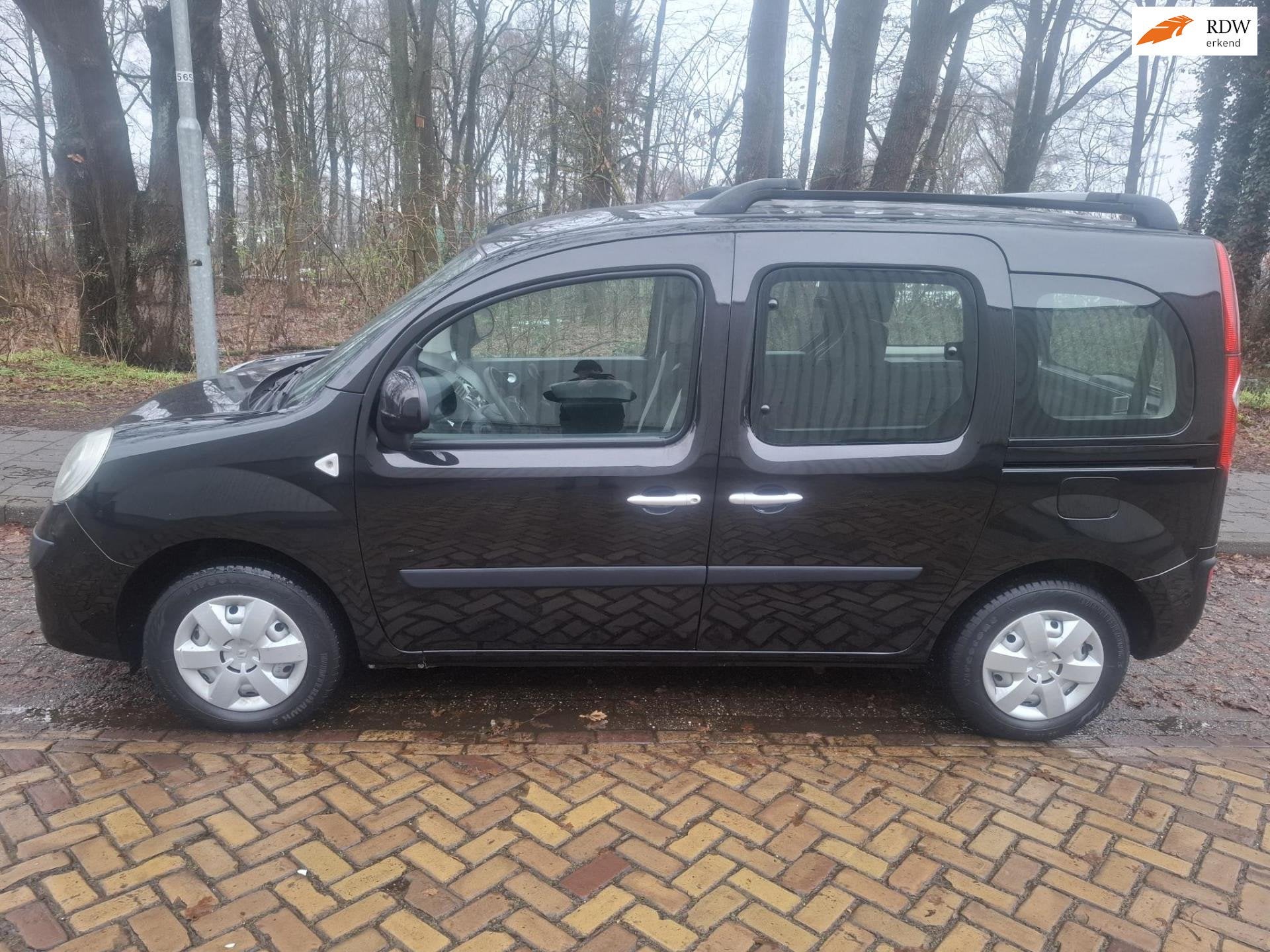 Renault Kangoo Family 1.6-16V Expression rolstoelauto, Stof, Gebruikt, Zwart, Zwart