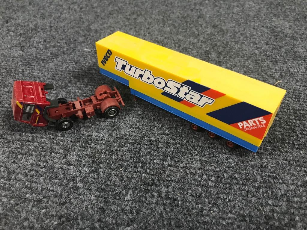 Vrachtwagens miniatuur 3x, Ophalen of Verzenden, Zo goed als nieuw, Bus of Vrachtwagen