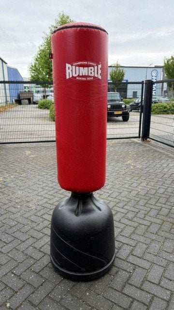 Staande bokszak - bokspaal van het merk Rumble Ready Red, Ophalen, Zo goed als nieuw, Bokszak