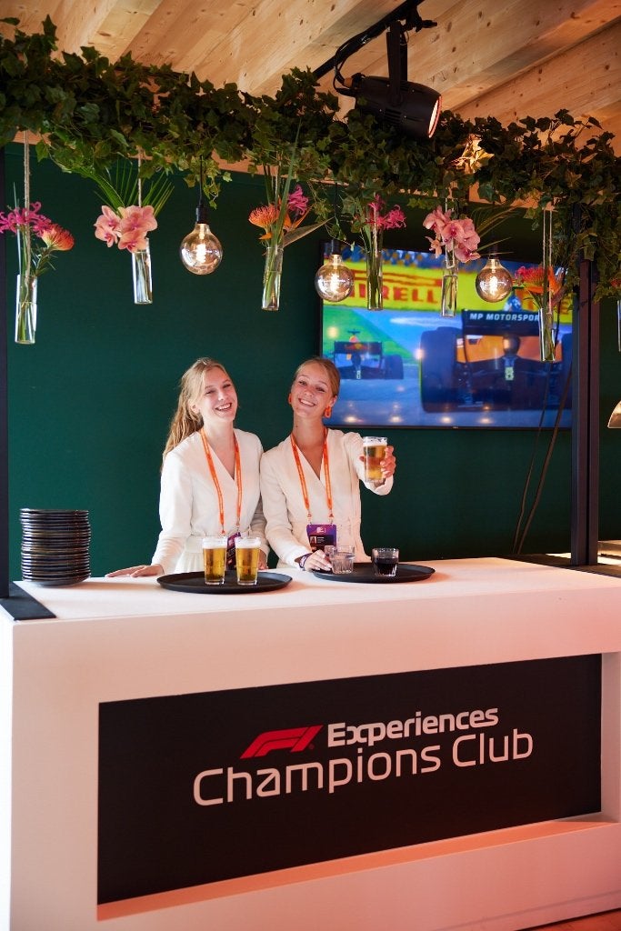 TE KOOP: 4x VIP F1 Grand Prix Zandvoort 26 - Champions Club, Tickets en Kaartjes, Twee personen, Meerdaags
