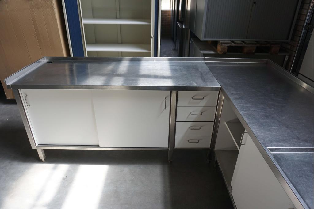 Mooie horeca spoeltafel werktafel rvs werkkast met spoelbak, Zakelijke goederen, Horeca | Keukenapparatuur, Gebruikt, RVS Meubilair