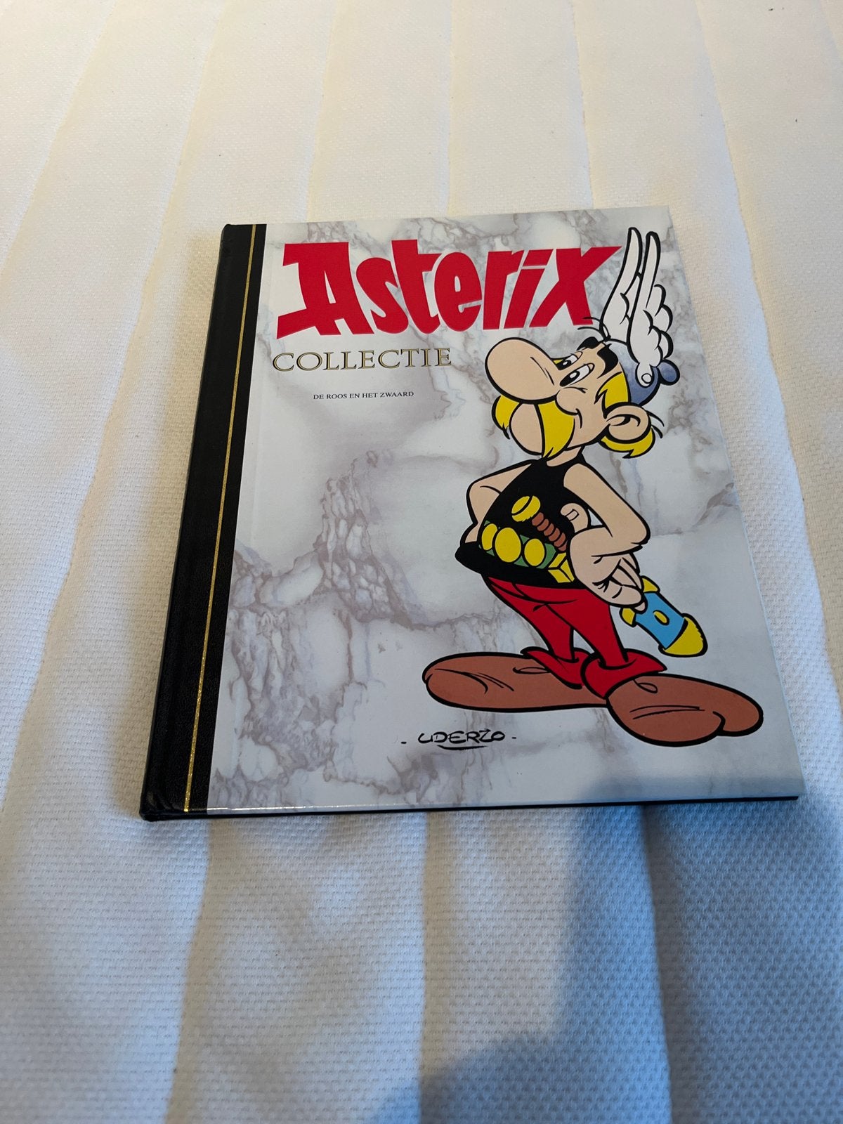 Asterix Collectie: De Roos en het Zwaard - Hardcover, Boeken, Eén stripboek, Ophalen, Zo goed als nieuw