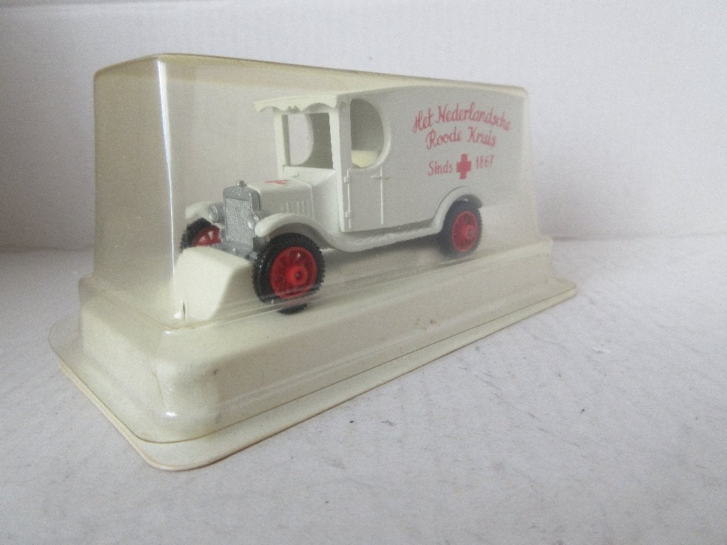 Efsi T-Ford 1919 Het Nederlands Rode Kruis, Ophalen of Verzenden, Nieuw, Bus of Vrachtwagen, Overige merken