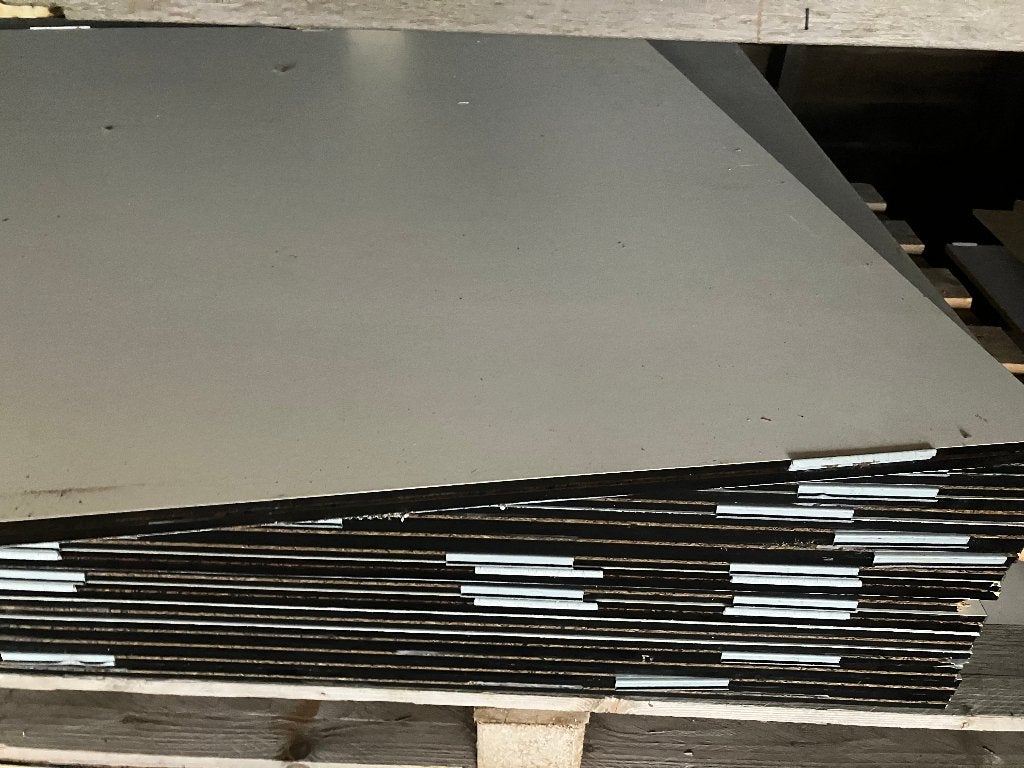 Spaanplaat wit geplastificeerd met groef ( 283 ), Ophalen, Minder dan 20 mm, Zo goed als nieuw, Nb