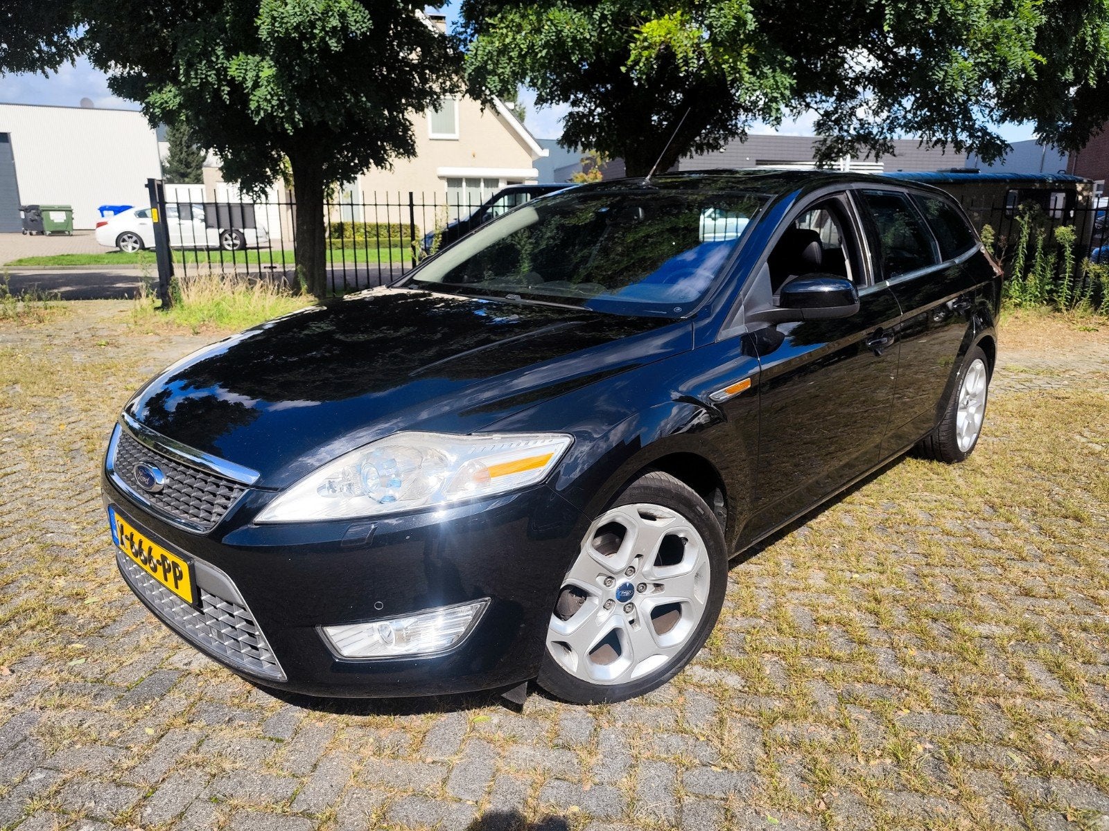 Ford Mondeo 2.5 T 5 cilinder turbo station nette auto, Voorwielaandrijving, 1800 kg, Mondeo, 11 km/l