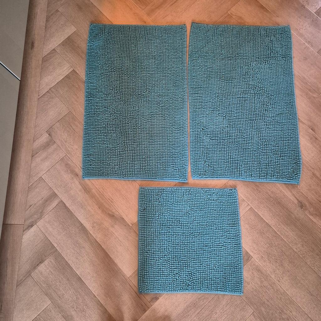 Set van 3 badmatten/wc matten in turquoise, Ophalen of Verzenden, Gebruikt, Overige kleuren, Badmat