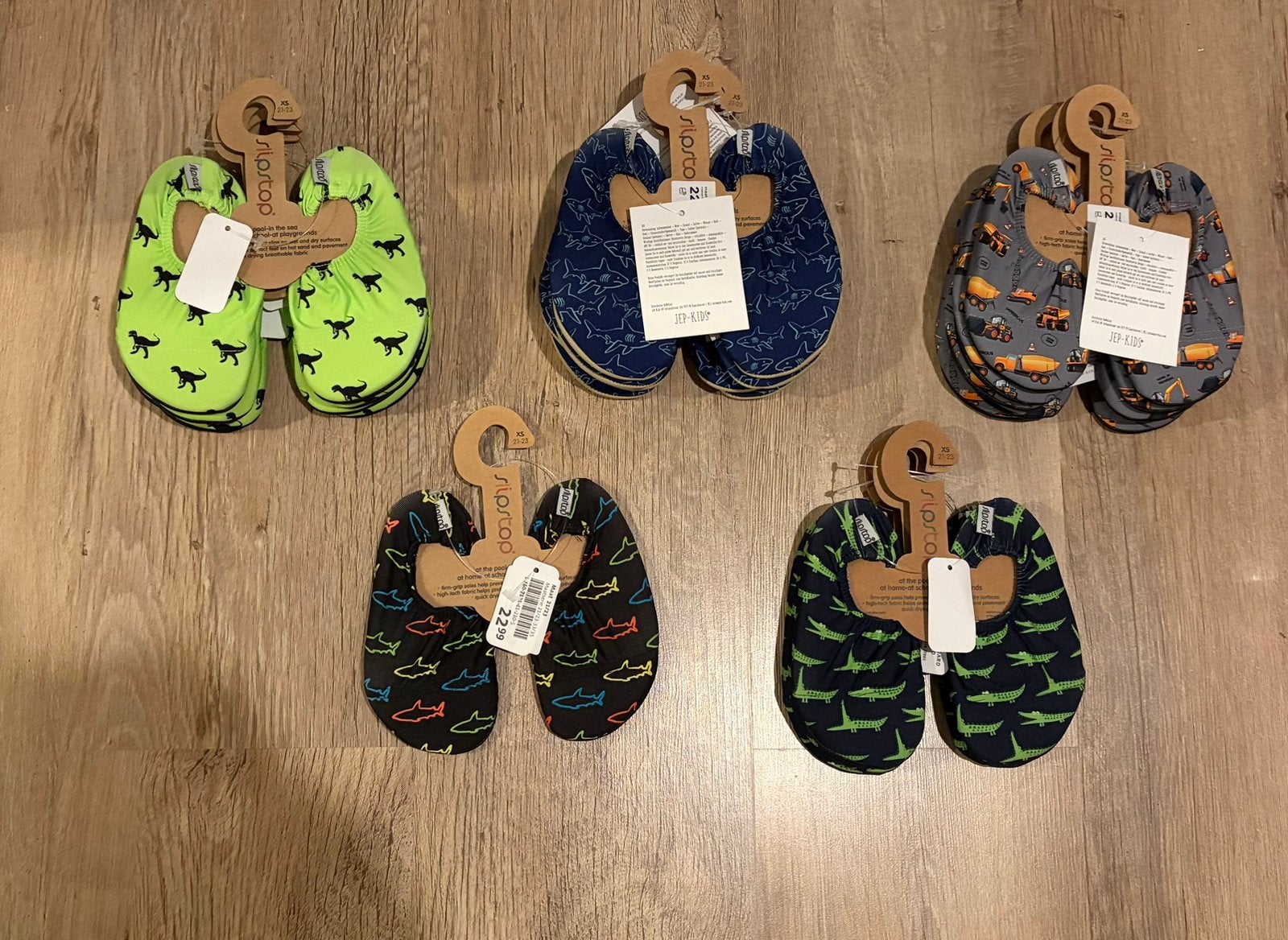 Verschillende SlipStops jongen maat 21-22-23 nieuw €15 p/paa, Ophalen of Verzenden, Nieuw, Jongen, Zwemschoenen