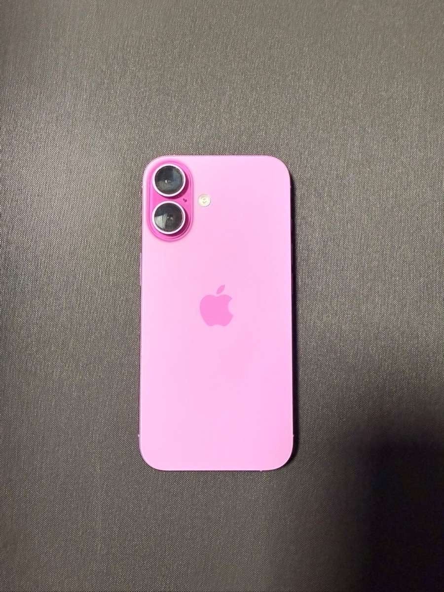 iPhone 16 Roze - bijna nieuw Model 88%, Ophalen of Verzenden, Nieuw, Roze, IPhone 16