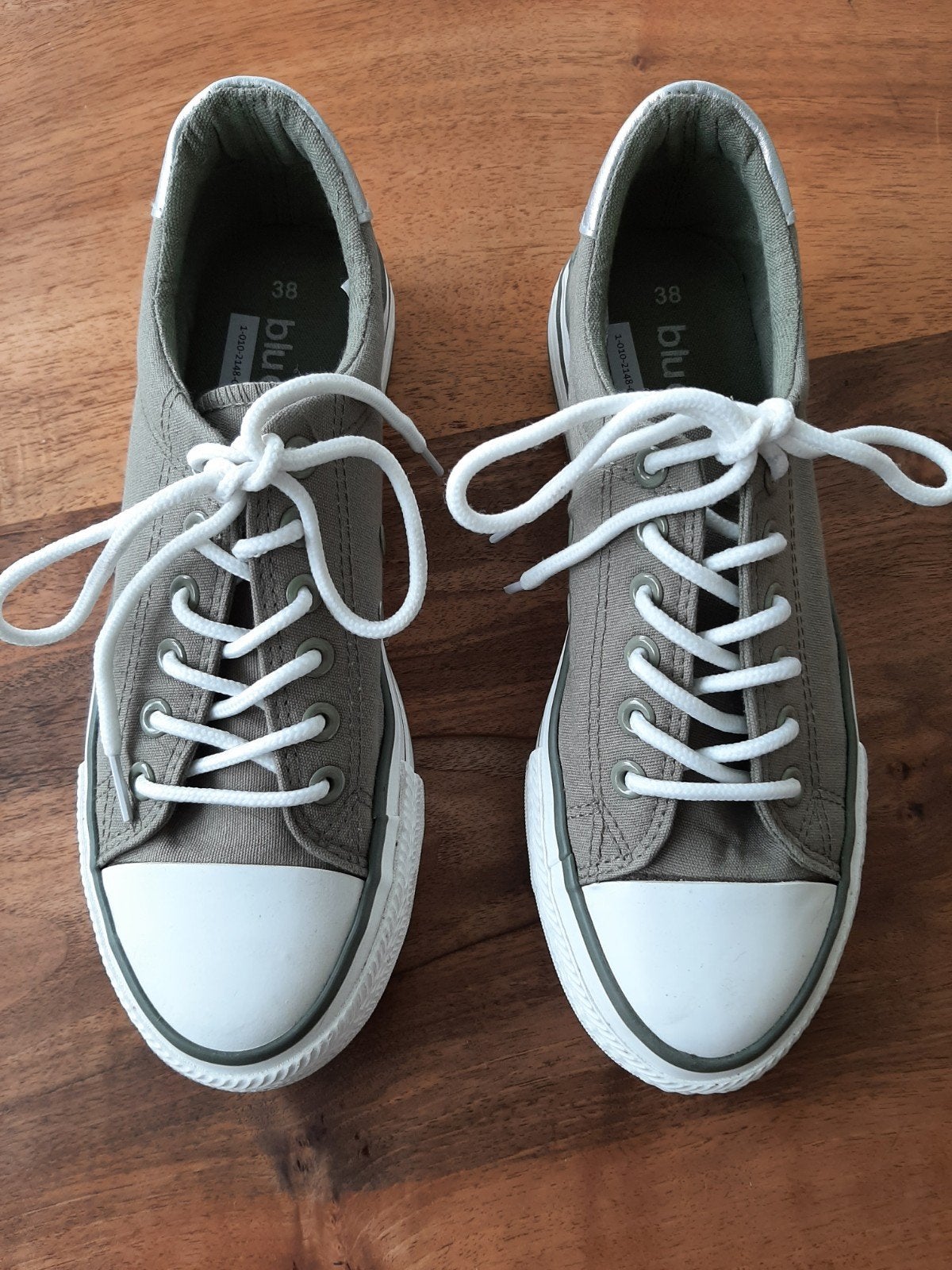 Bluebox sneakers maat 38, Kleding | Dames, Schoenen, Overige kleuren, Ophalen of Verzenden, Sneakers of Gympen, Bluebox