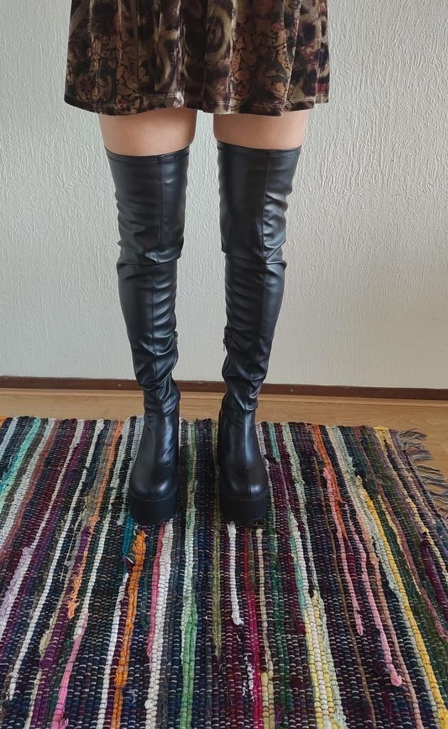 Buffalo Killah overknee vegan leer laars maat 38, Kleding | Dames, Schoenen, Hoge laarzen, Zwart, Ophalen of Verzenden, Onbekend