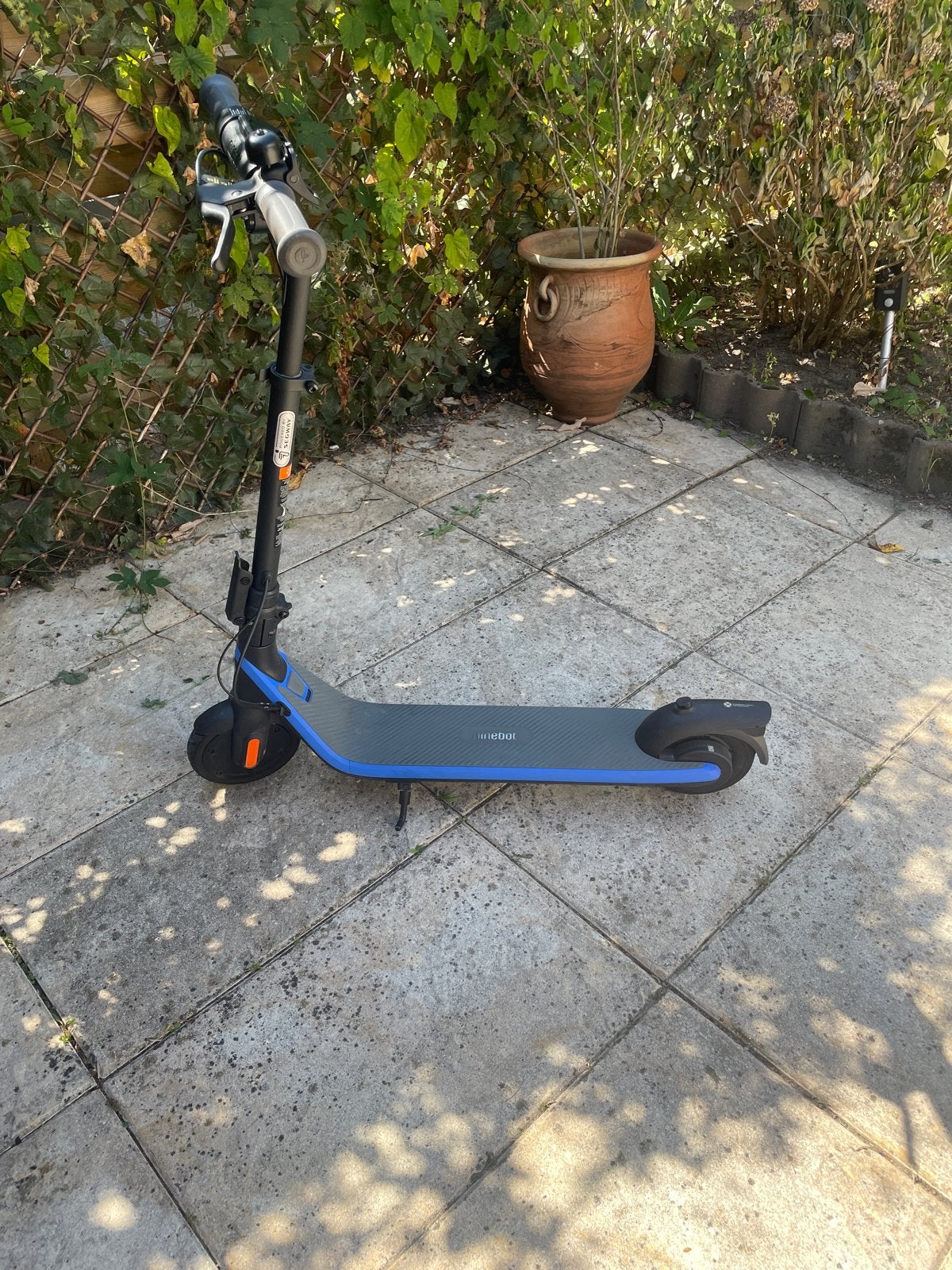 Ninebot elektrische step - Zo goed als nieuw, Ophalen, Zo goed als nieuw, Elektrische step (E-scooter)