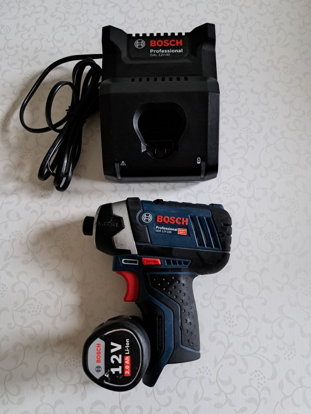 Bosch Professional GDX 12V-EC Accu Slagmoersleutel met Lader, Ophalen of Verzenden, Minder dan 400 watt, Klopboormechanisme, Zo goed als nieuw
