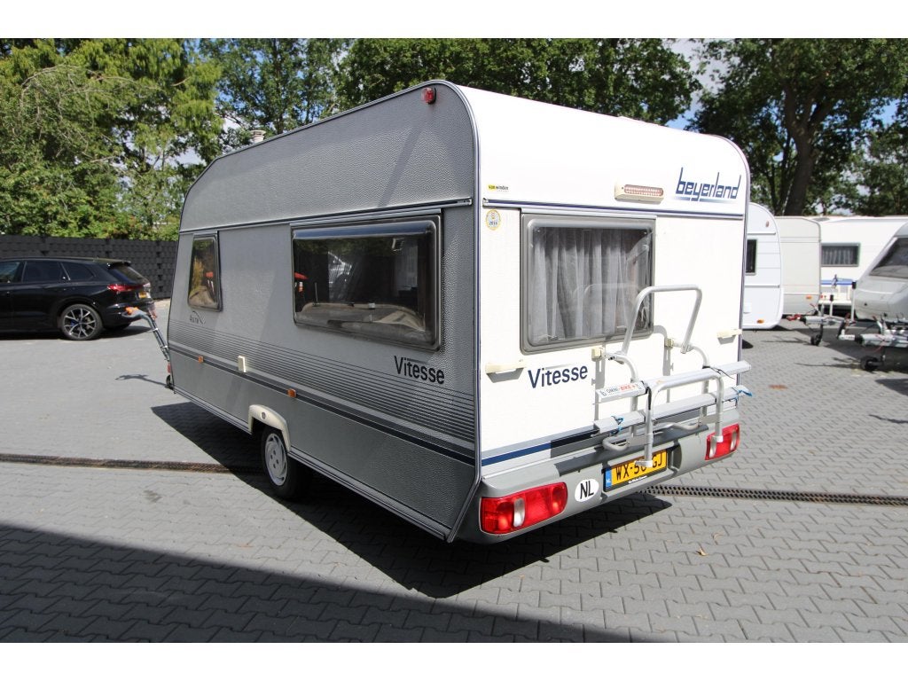 Beyerland Vitesse 430 TM Voortent-Luifel-1999, Standaardzit, Schokbreker, Bedrijf, 750 - 1000 kg