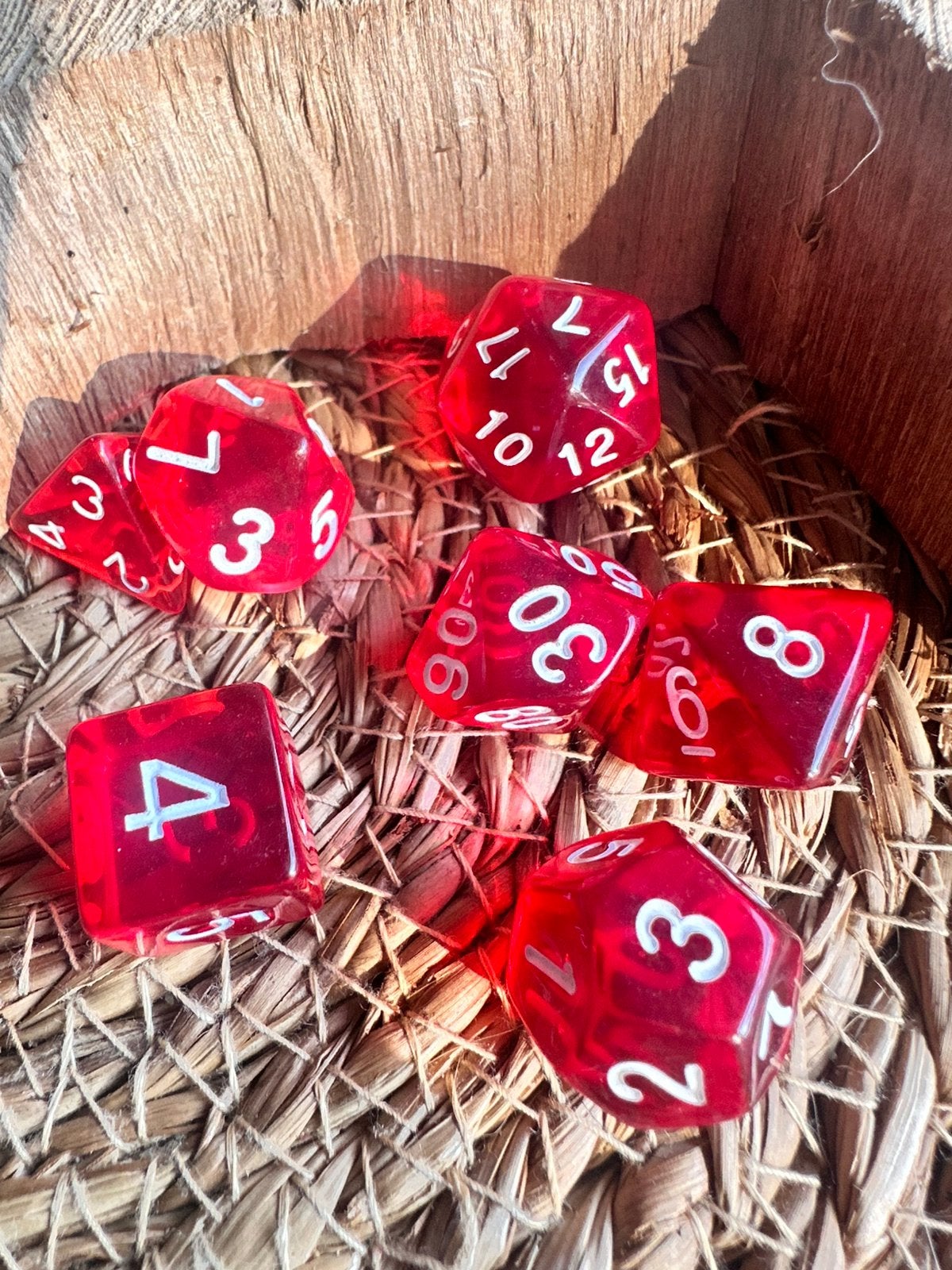 DND dice / rood / dobbelstenen / Dungeons & Dragons, Ophalen of Verzenden, Nieuw, Overige soorten