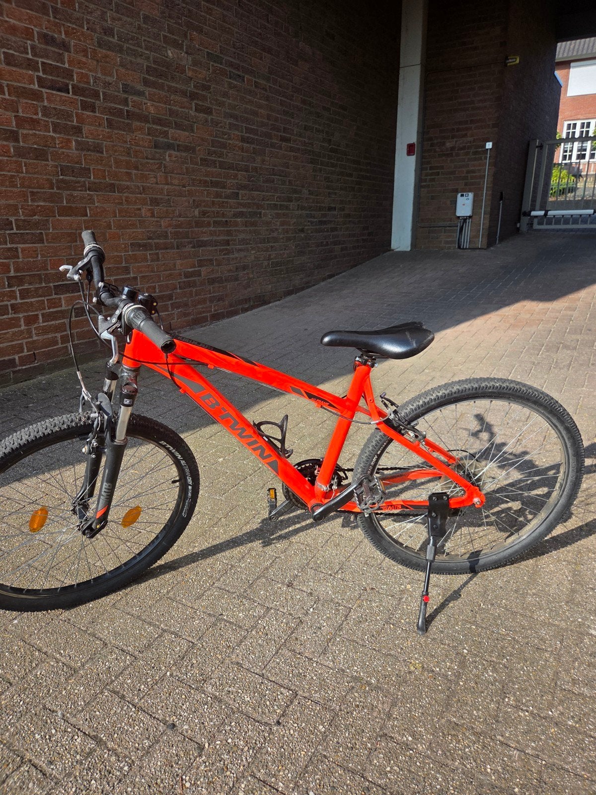 B'Twin Rockrider 340 Mountainbike 26"- Oranje, Gebruikt, Hardtail, Velgrem, 49 tot 53 cm