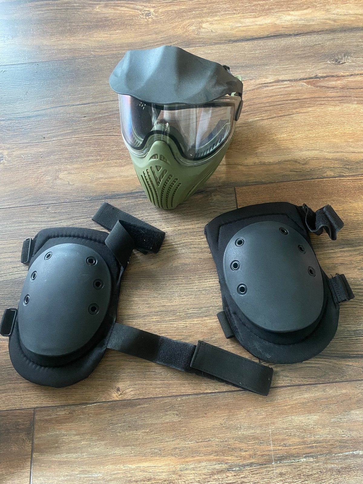 Airsoft Beschermingsset: Masker en Kniebeschermers, Ophalen of Verzenden, Gebruikt