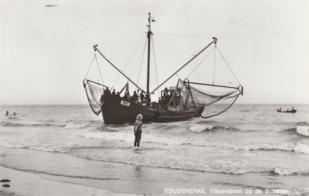 KOUDEKERKE Vissersboot op de Schelde, Verzenden, 1960 tot 1980, Ongelopen, Zeeland