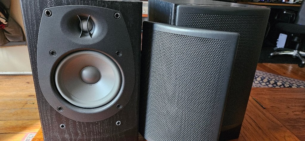 Infinity beta 20 luidsprekers, Ophalen, Gebruikt, 60 tot 120 watt, Boekenplank luidspreker