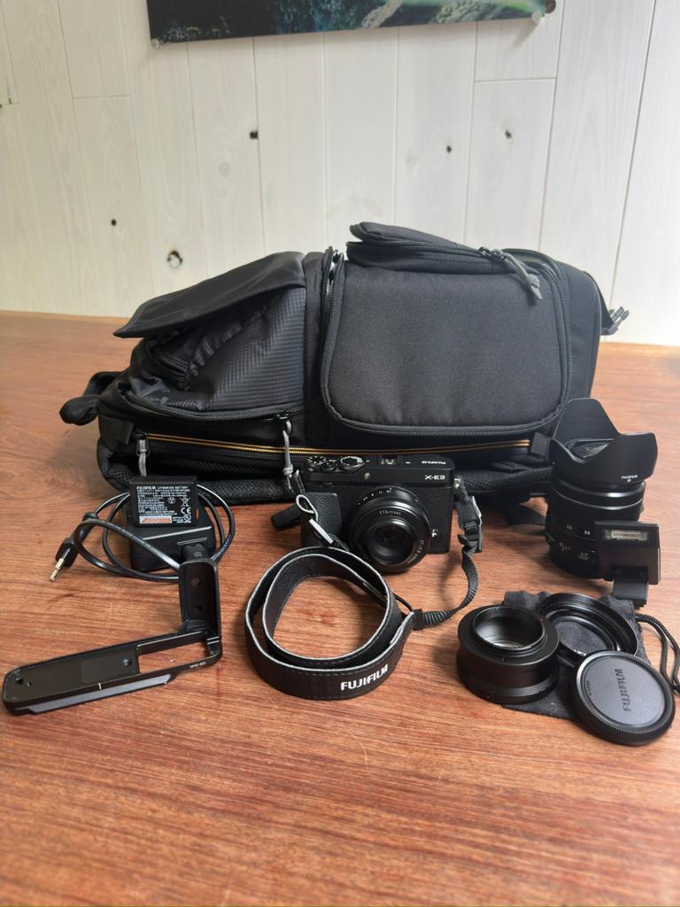 Fujifilm X-E3 + XF 18-55 + Pancake Lens + accessoires, Compact, Ophalen of Verzenden, Zo goed als nieuw, Fuji