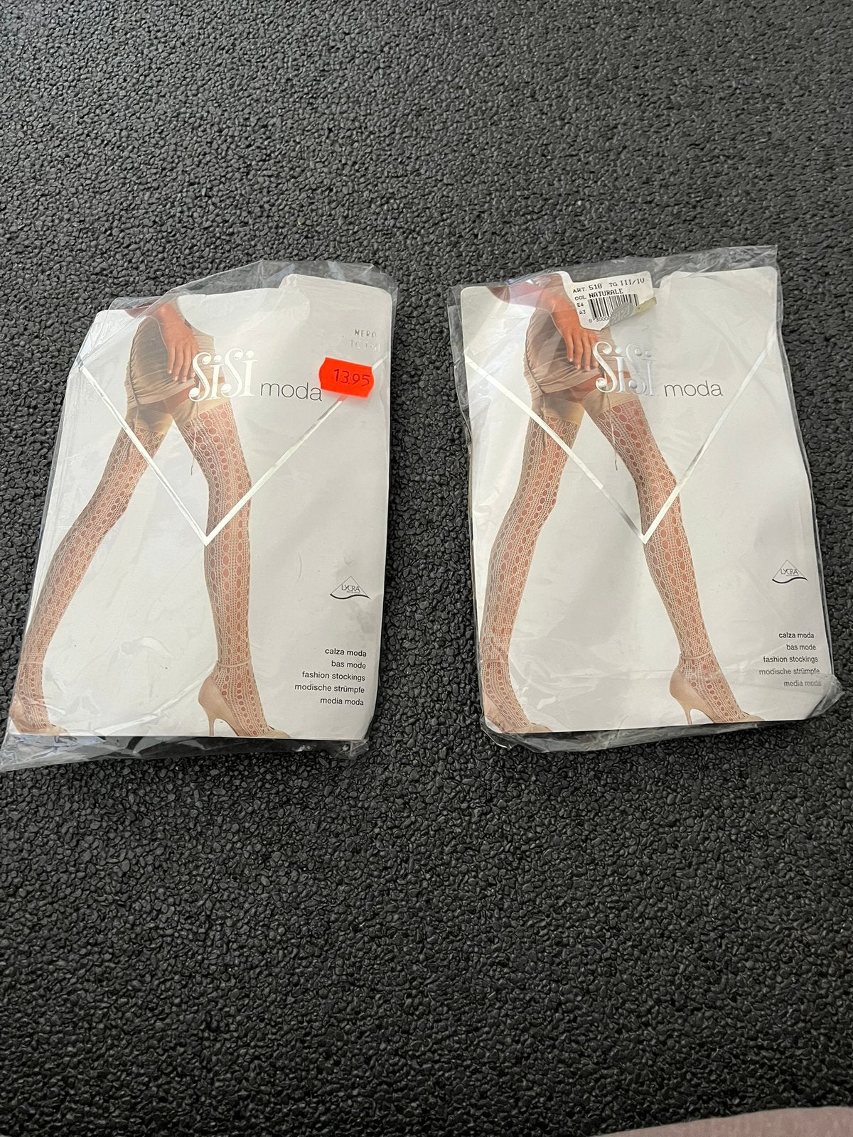 Sisi moda hold up kousen 1 zwart 1 naturel, Kleding | Dames, Ophalen, Zo goed als nieuw, Overige maten, Overige kleuren