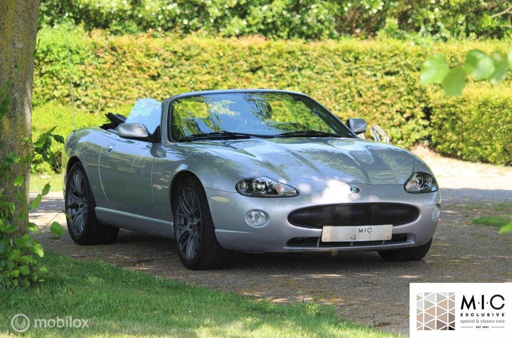 Jaguar XKR 4.2 V8 Convertible, Auto's, Jaguar, Achterwielaandrijving, Gebruikt, Cabriolet, 4 stoelen