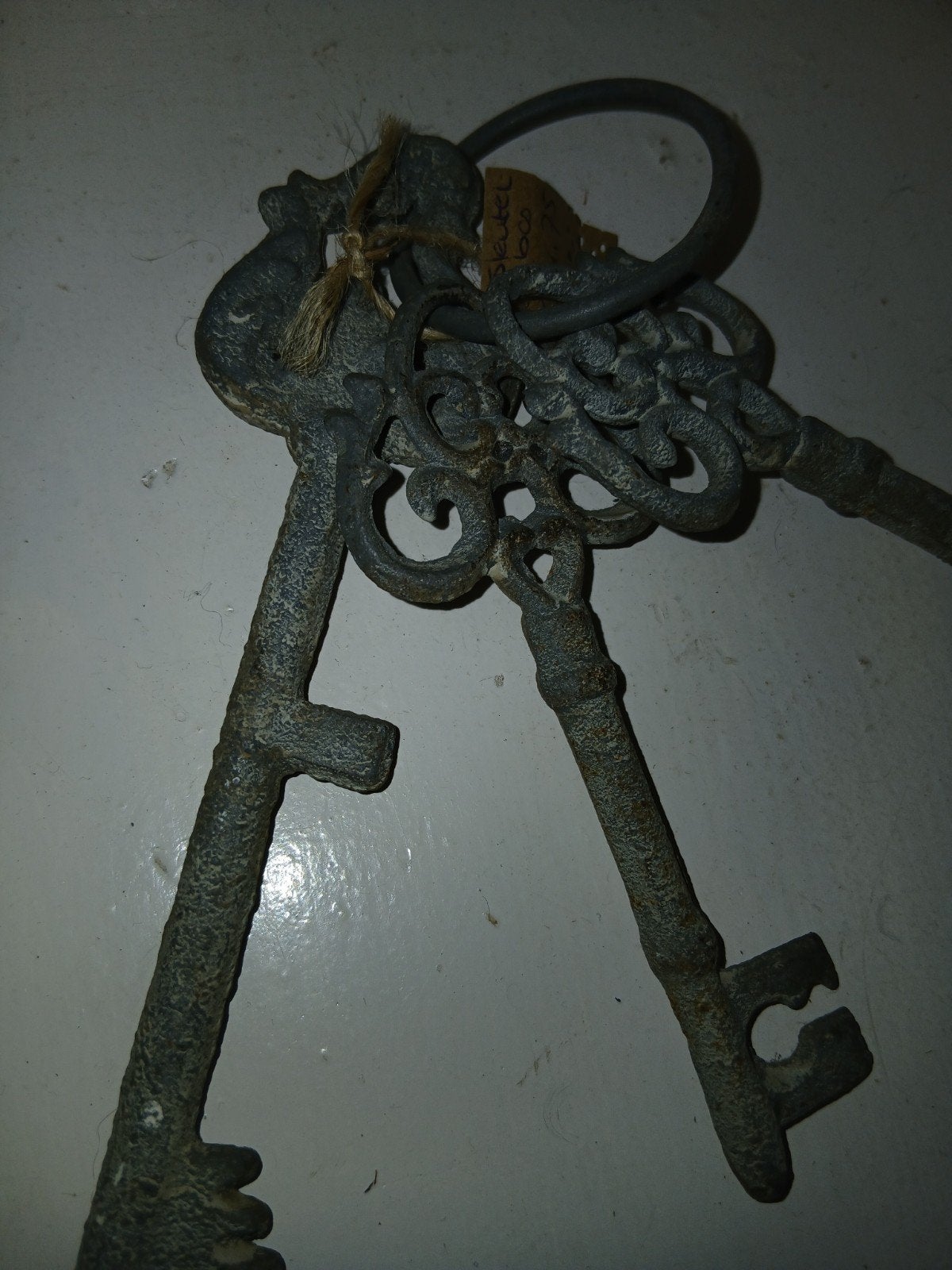 deco sleutelbos, Antiek en Kunst, Ophalen of Verzenden