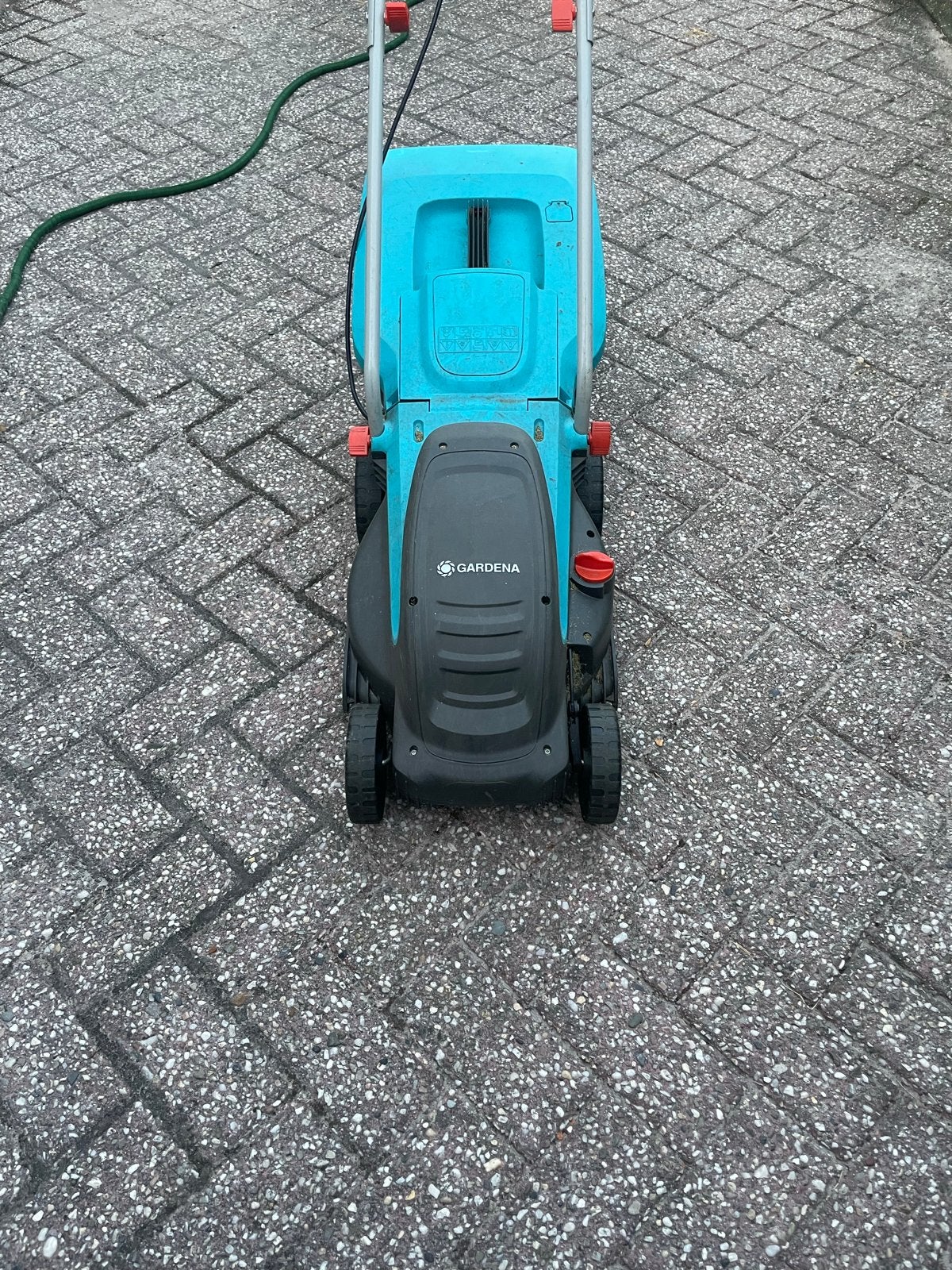 Gardena elektrische grasmaaier, Cirkelmaaier, Elektrische grasmaaier, Ophalen of Verzenden, Zo goed als nieuw