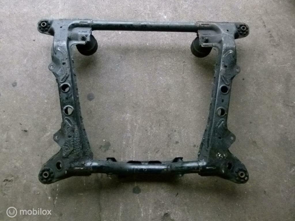 Volvo 480 440 460 SUBFRAME 1.7 en 2.0 handgeschakeld, Auto-onderdelen, Ophalen, Gebruikt, Volvo