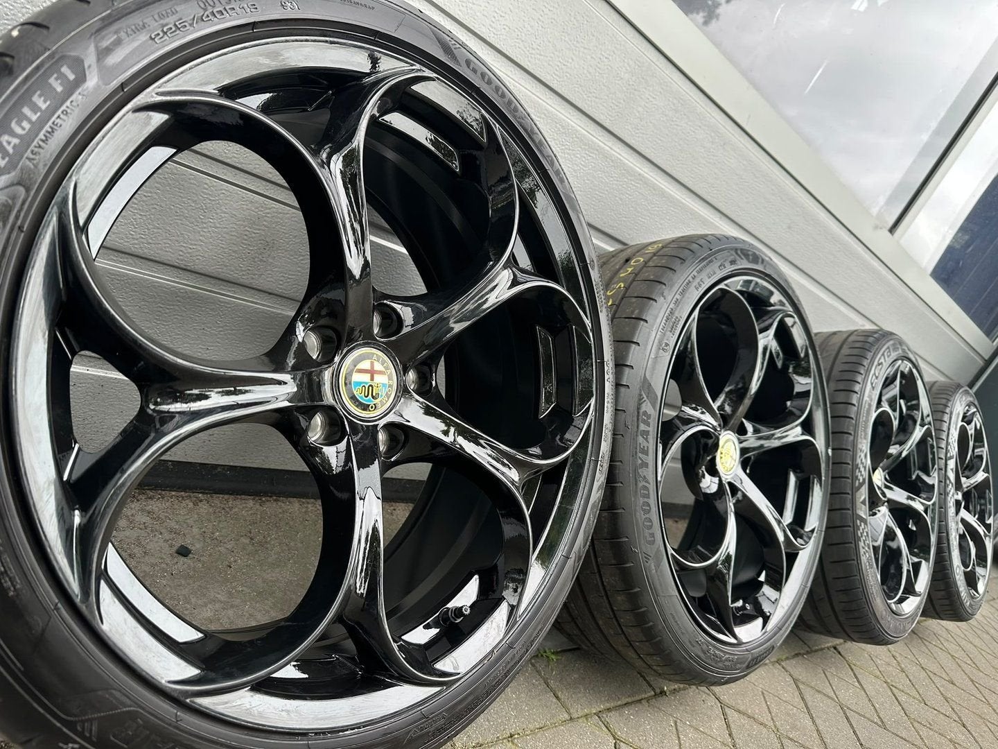 19 " Alfa Romeo TI Giulietta Giulia 159 Brera velgen banden, 19 inch, 255 mm, -, -