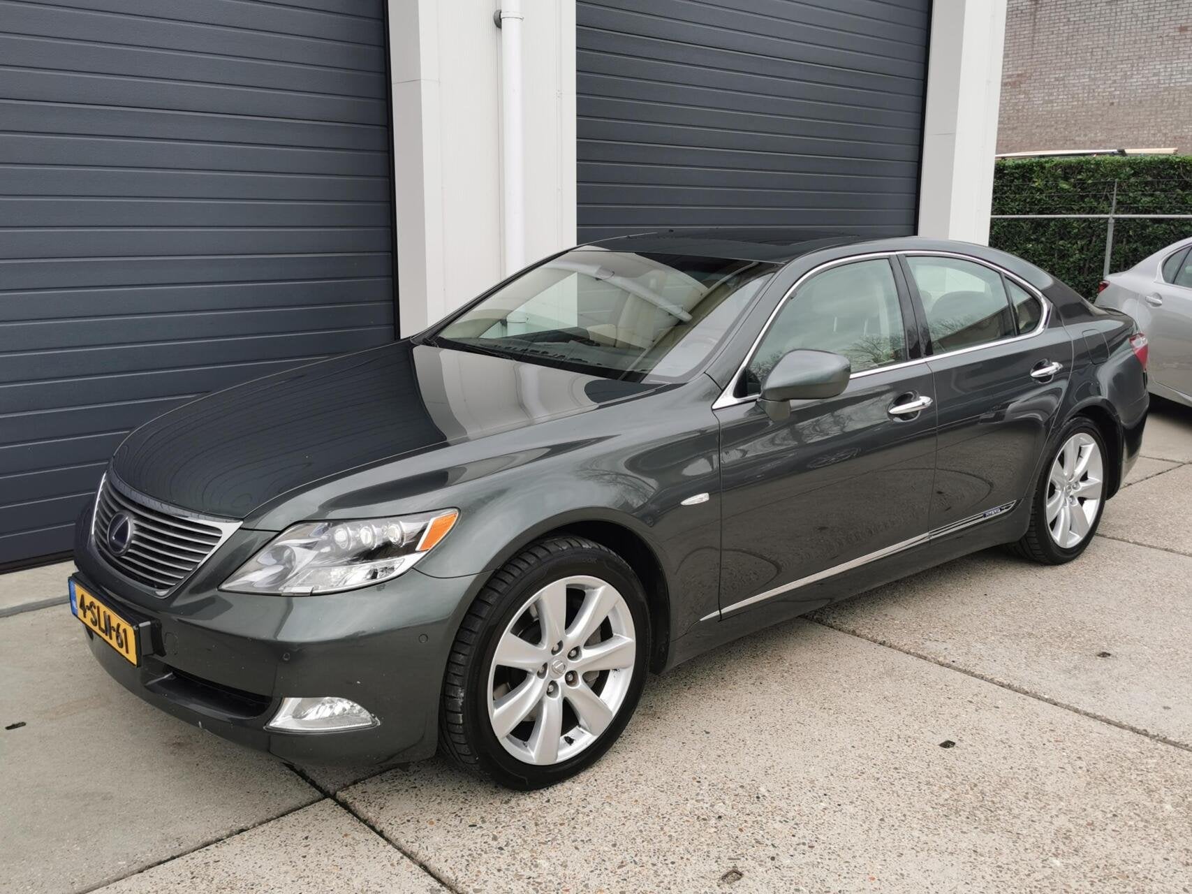 Lexus LS 600h President, Auto's, Automaat, Adaptive Cruise Control, Gebruikt, 2245 kg