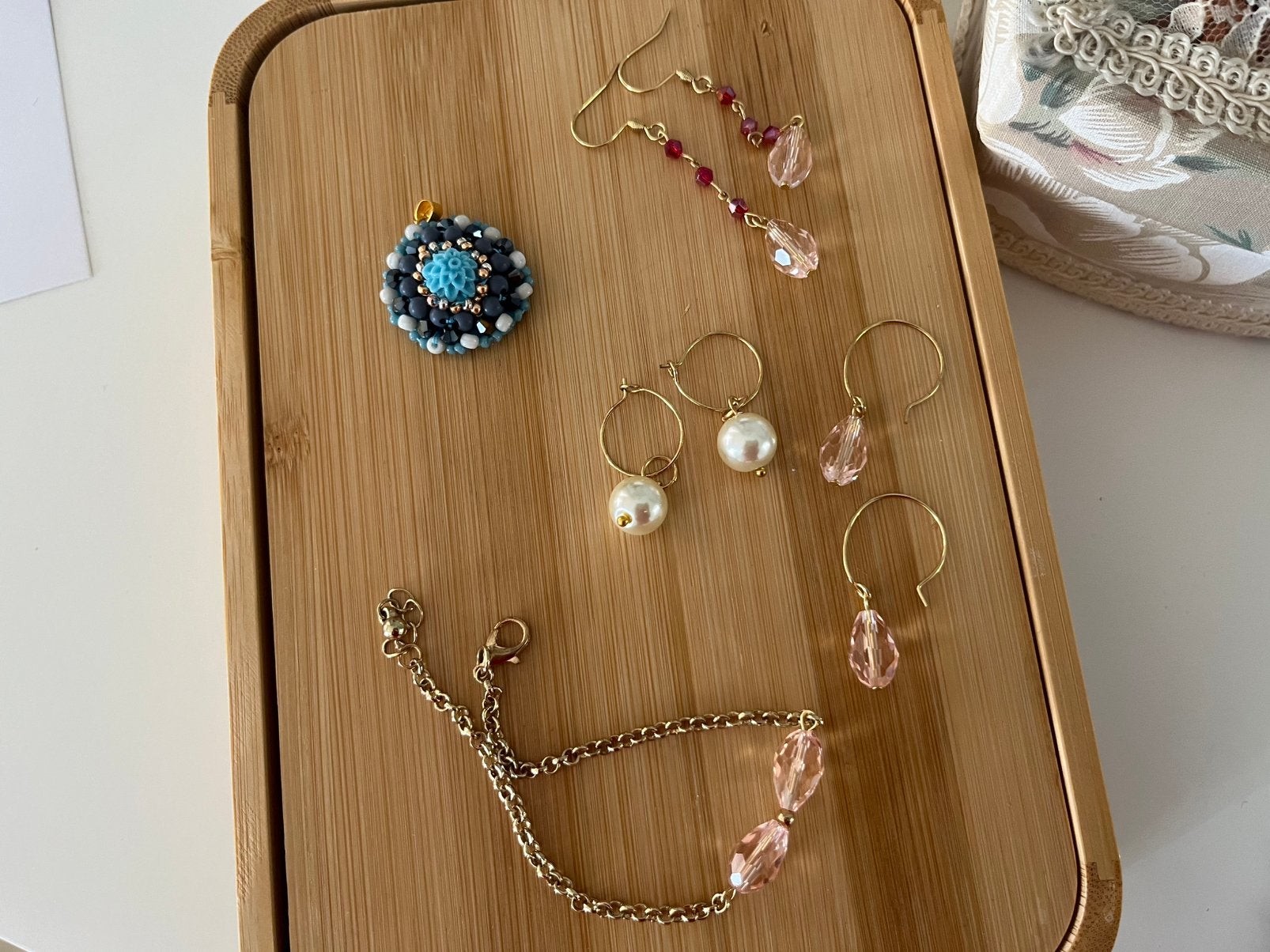 Diverse sieraden, Ophalen of Verzenden, Zo goed als nieuw, Overige kleuren, Overige materialen