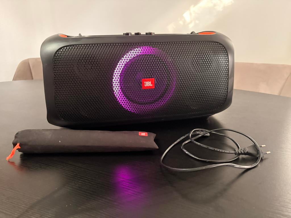 JBL PartyBox On The Go + Draadloze Microfoon, Audio, Tv en Foto, Luidsprekers, Zo goed als nieuw, 120 watt of meer, JBL, Ophalen of Verzenden