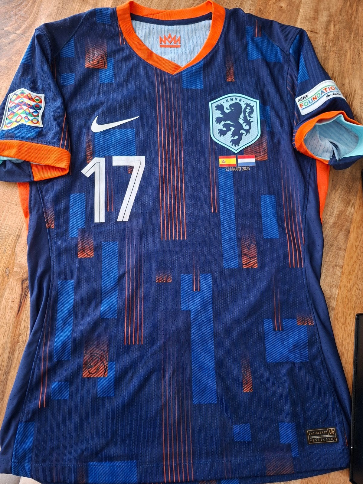 Nederlands elftal matchworn shirt Noa Lang tegen Spanje, Verzamelen, Sportartikelen en Voetbal, Ophalen of Verzenden, Zo goed als nieuw