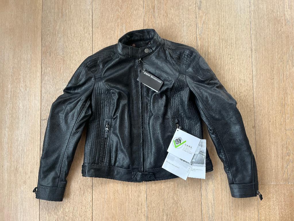 Prachtig nieuw BMW BlackLeather dames motorjack in maat 42, Motoren, Jas | leer, Ophalen of Verzenden, Dames, BMW Motorrad