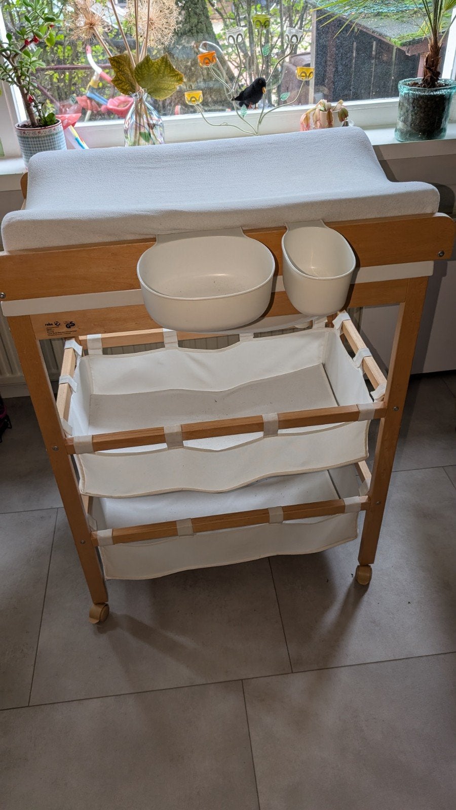 Roba Commode Zwenkbaar met Badje en Opbergruimte, Ophalen, Zo goed als nieuw, 75 tot 100 cm, Voetruimte