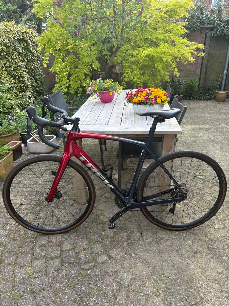 Trek Domane SL 5, Fietsen en Brommers, 28 inch, Carbon, Heren, Zo goed als nieuw