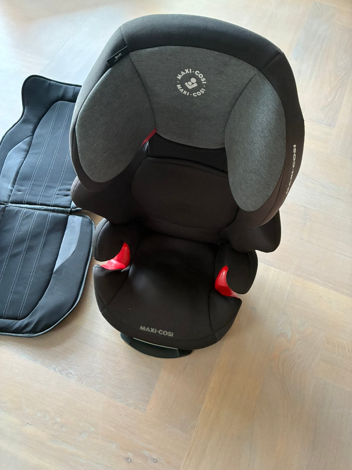 Maxi Cosi autostoel 2x rodi airprotect, Ophalen, Autogordel, 9 t/m 18 kg, Zo goed als nieuw